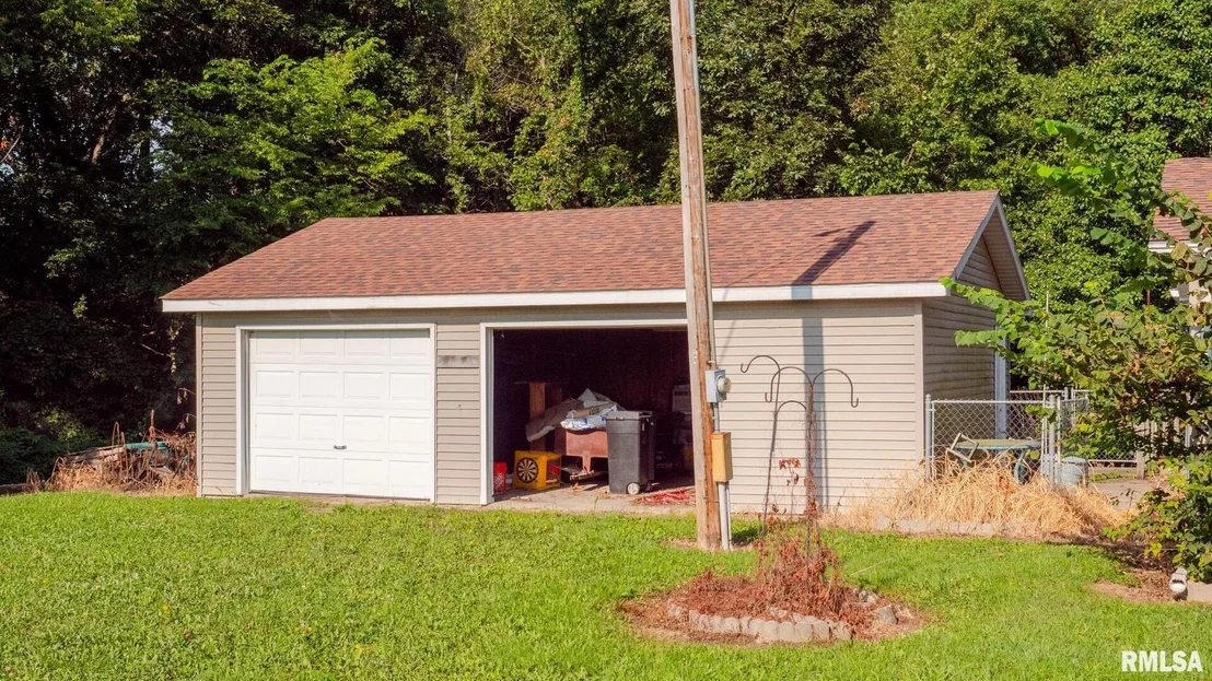 Photo of 8411 Brimberry Road
