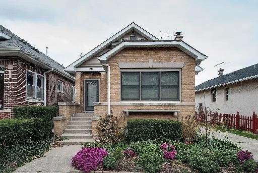 Photo of 815 CASE Street