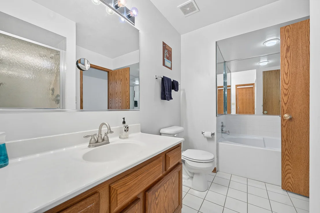Photo of 1504 ROOT Street