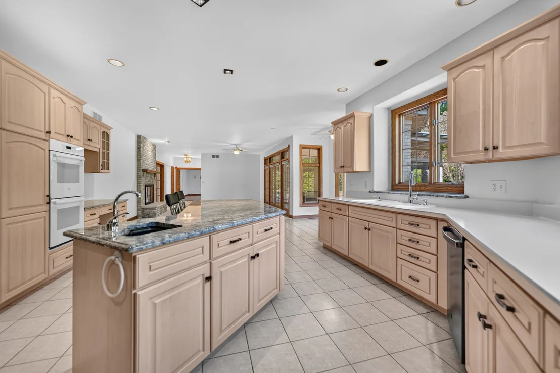 Photo of 1646 Valley View Road