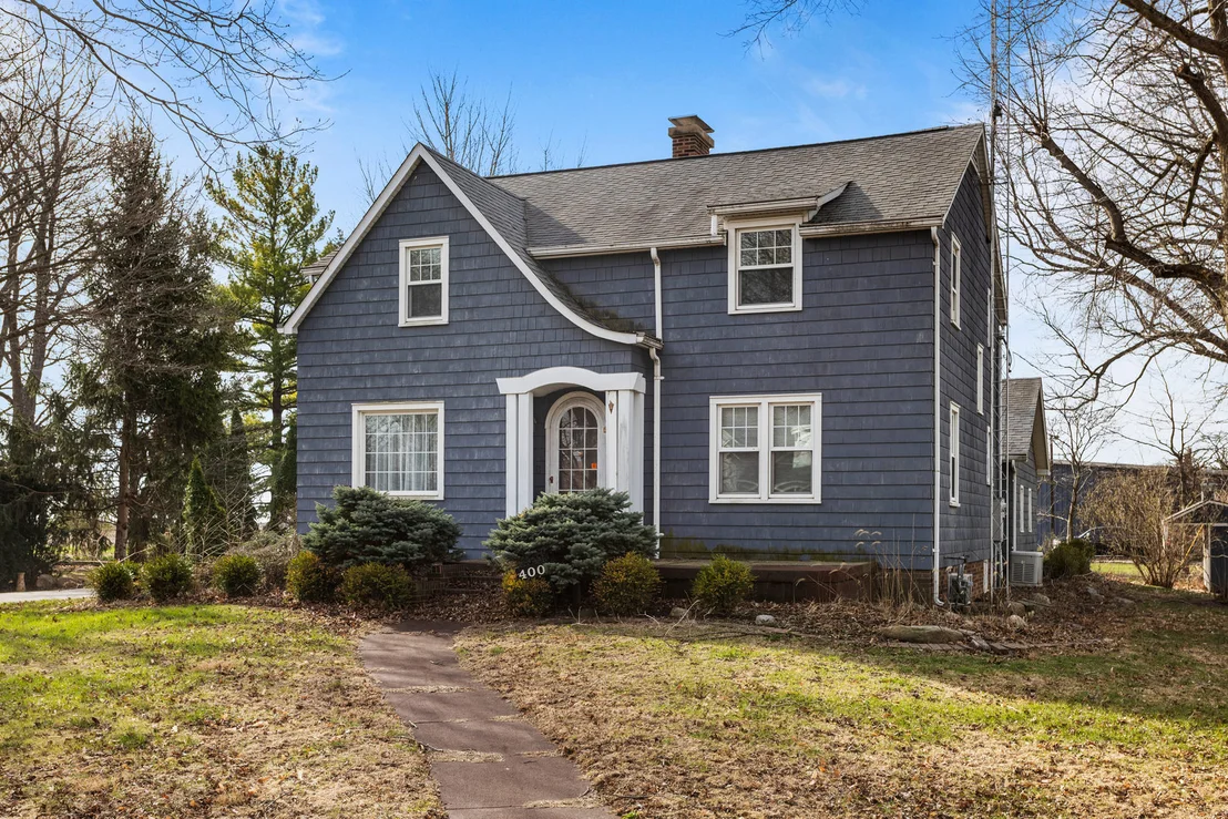Photo of 400 3rd Street