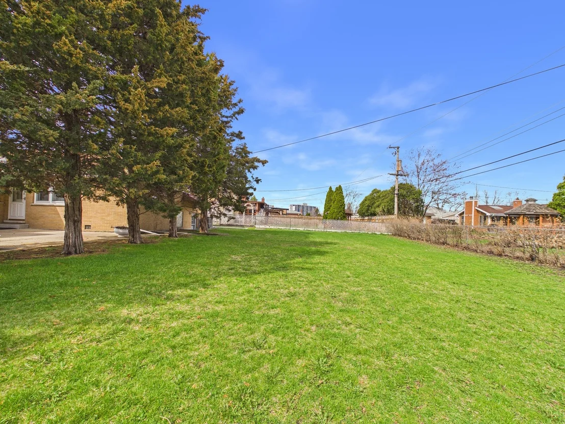 Photo of 9275 Clancy Drive