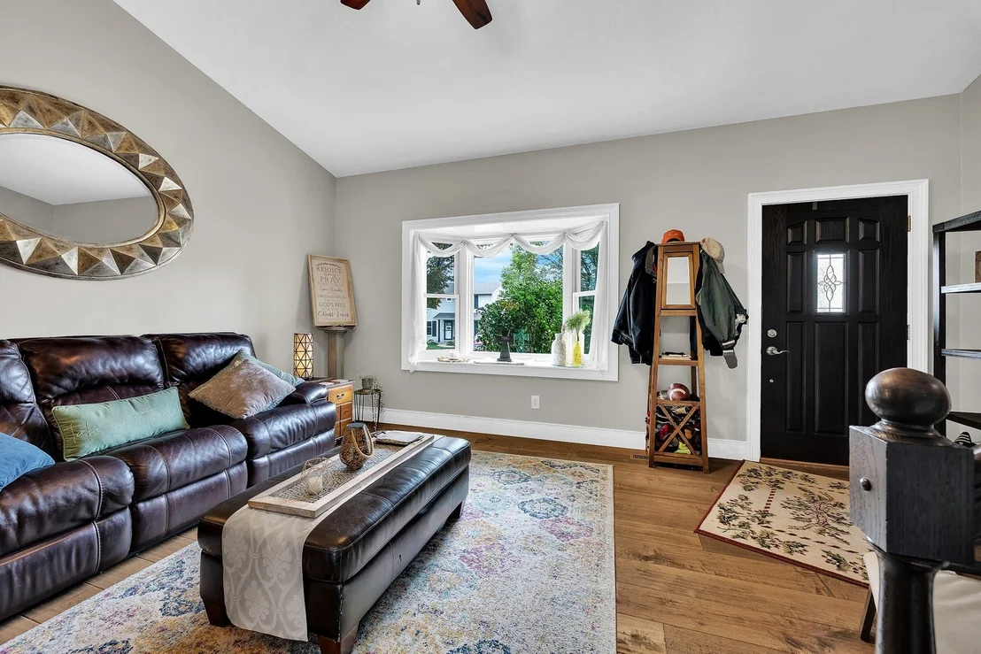 Photo of 302 Carriage Hills Road