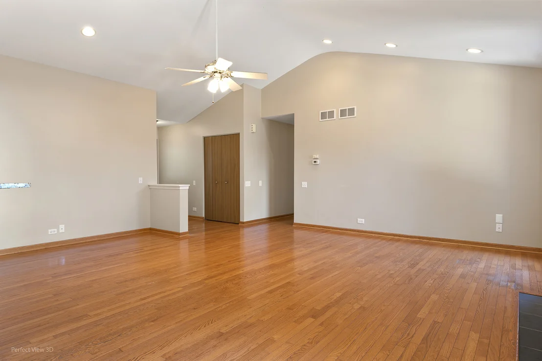 Photo of 174 Suffolk Lane