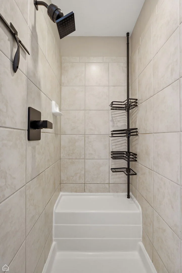 Photo of 628 Manhattan Circle