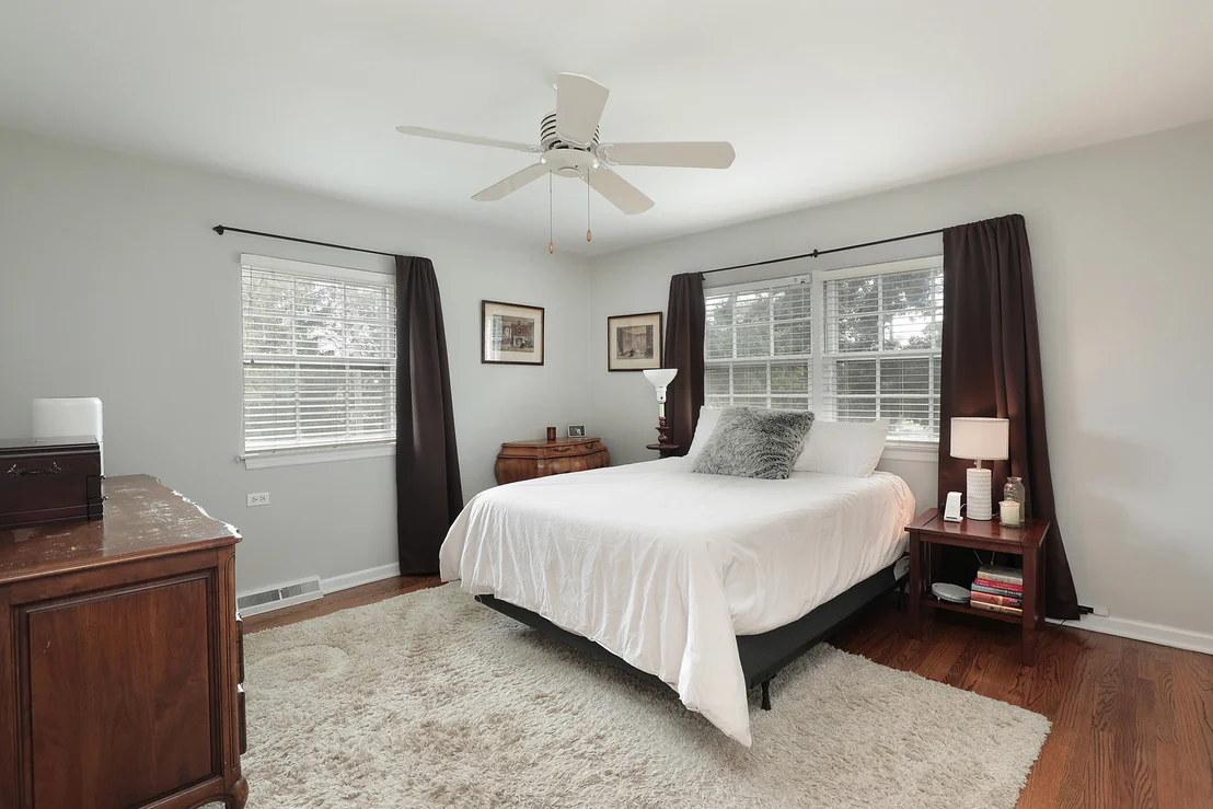 Photo of 1024 Old Elm Place