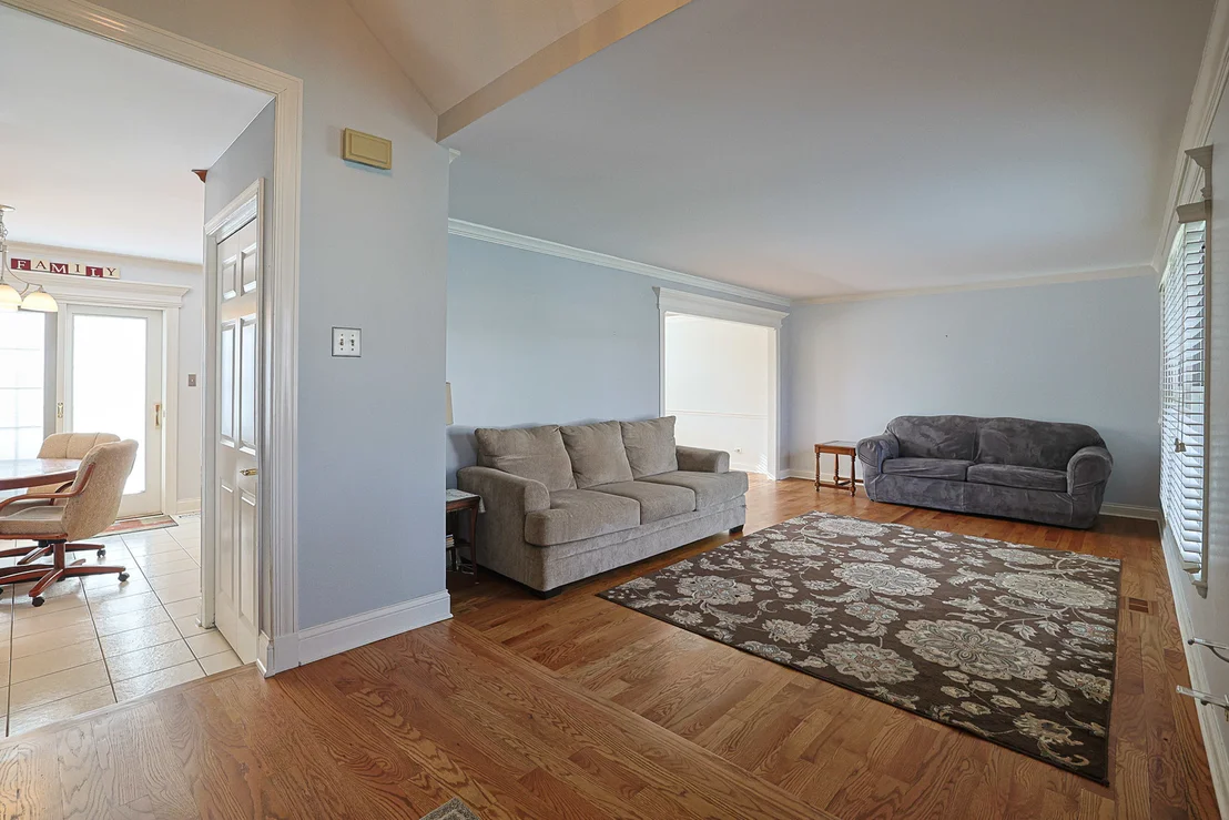 Photo of 1526 Gainesboro Drive