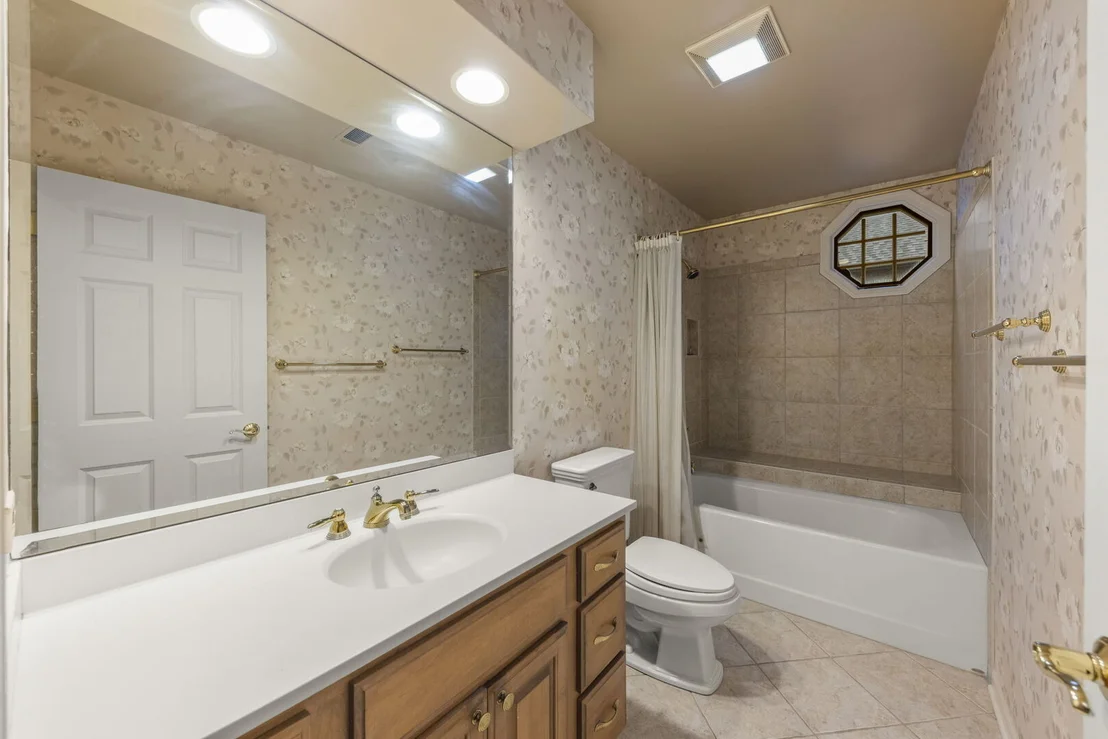 Photo of 2256 Ridgewood Road