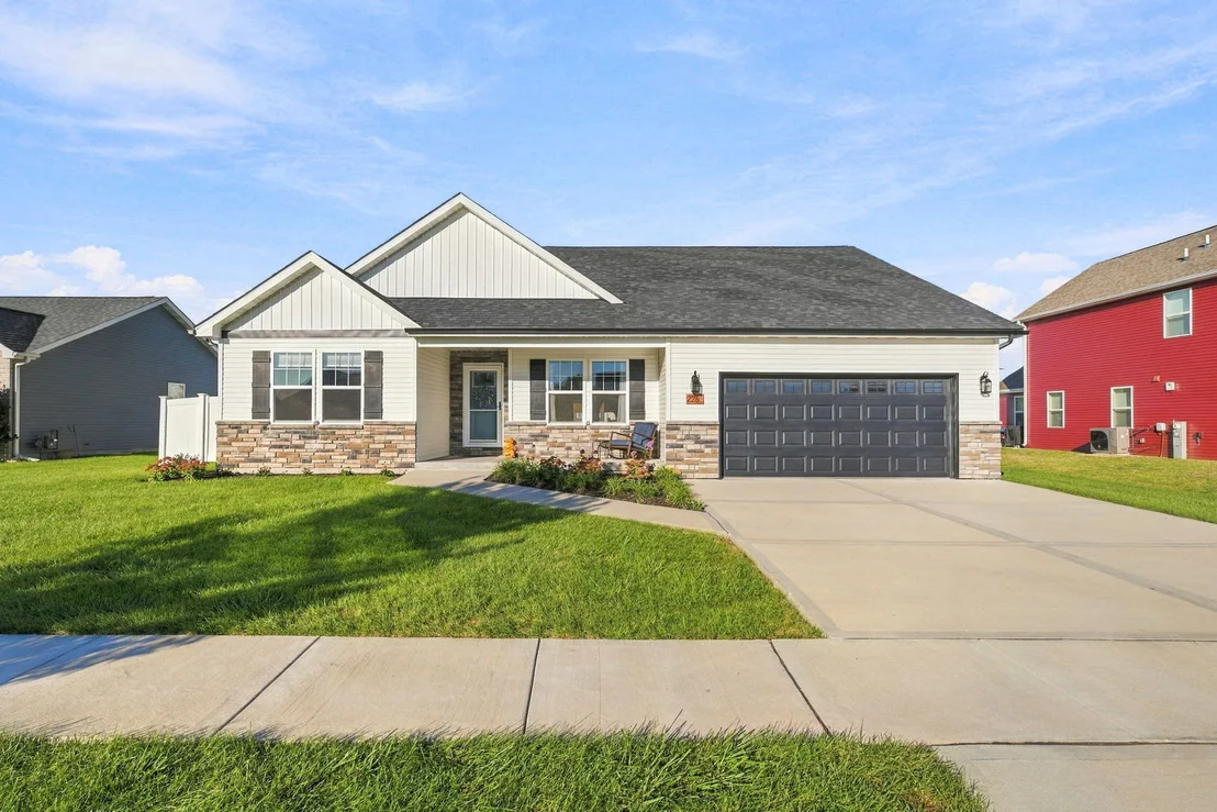 Photo of 2264 Chestnut Lane