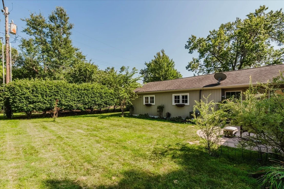 Photo of 914 Hastings Drive