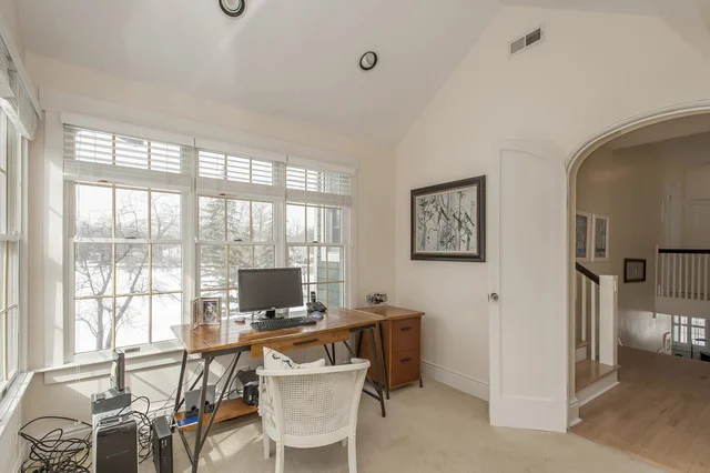 Photo of 839 Park Avenue