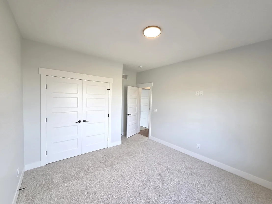 Photo of 2905 Binghamton Lane