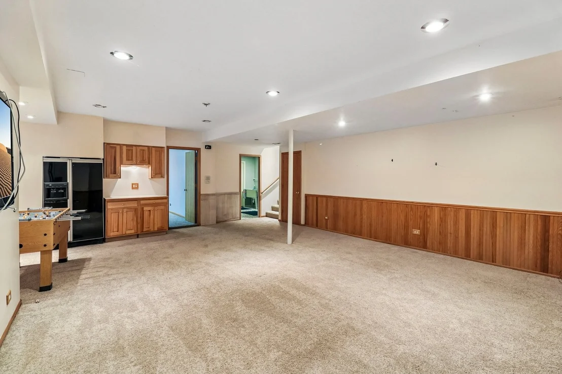 Photo of 6212 Formoor Lane