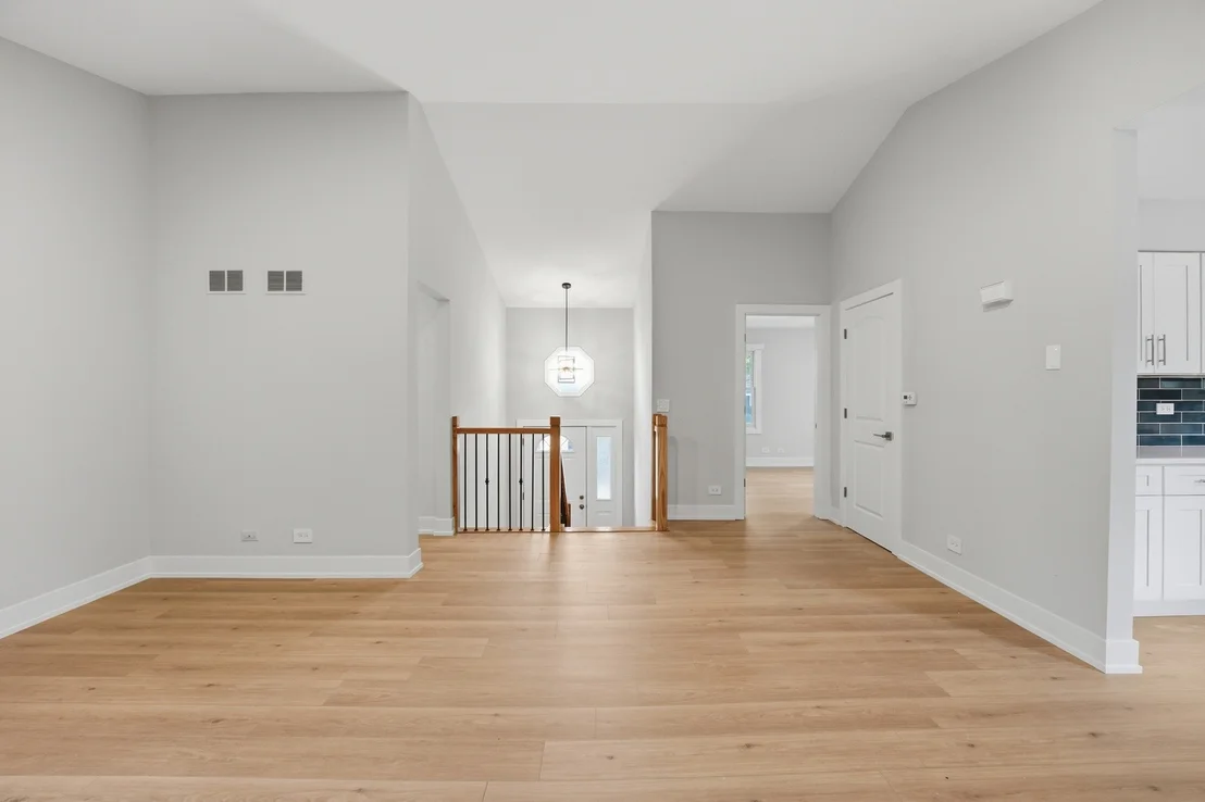 Photo of 136 edgewater Drive