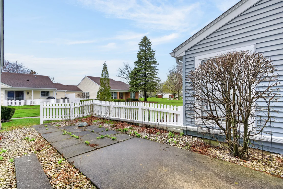 Photo of 7225 Oxford Circle