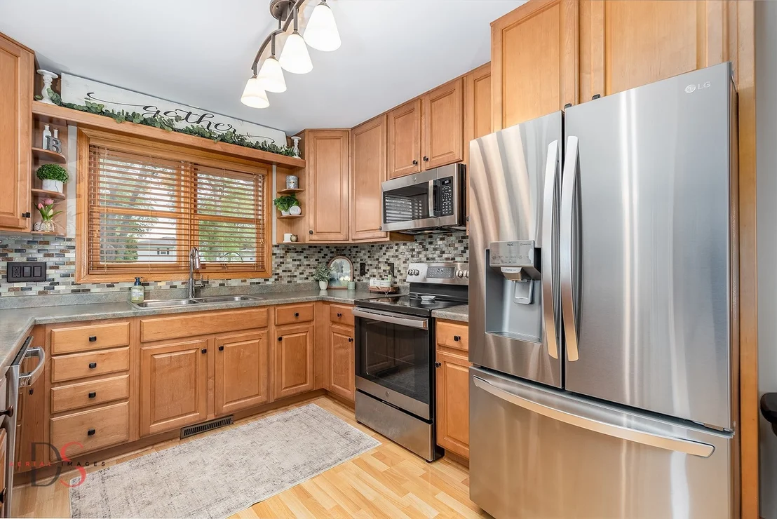 Photo of 849 Luke Street