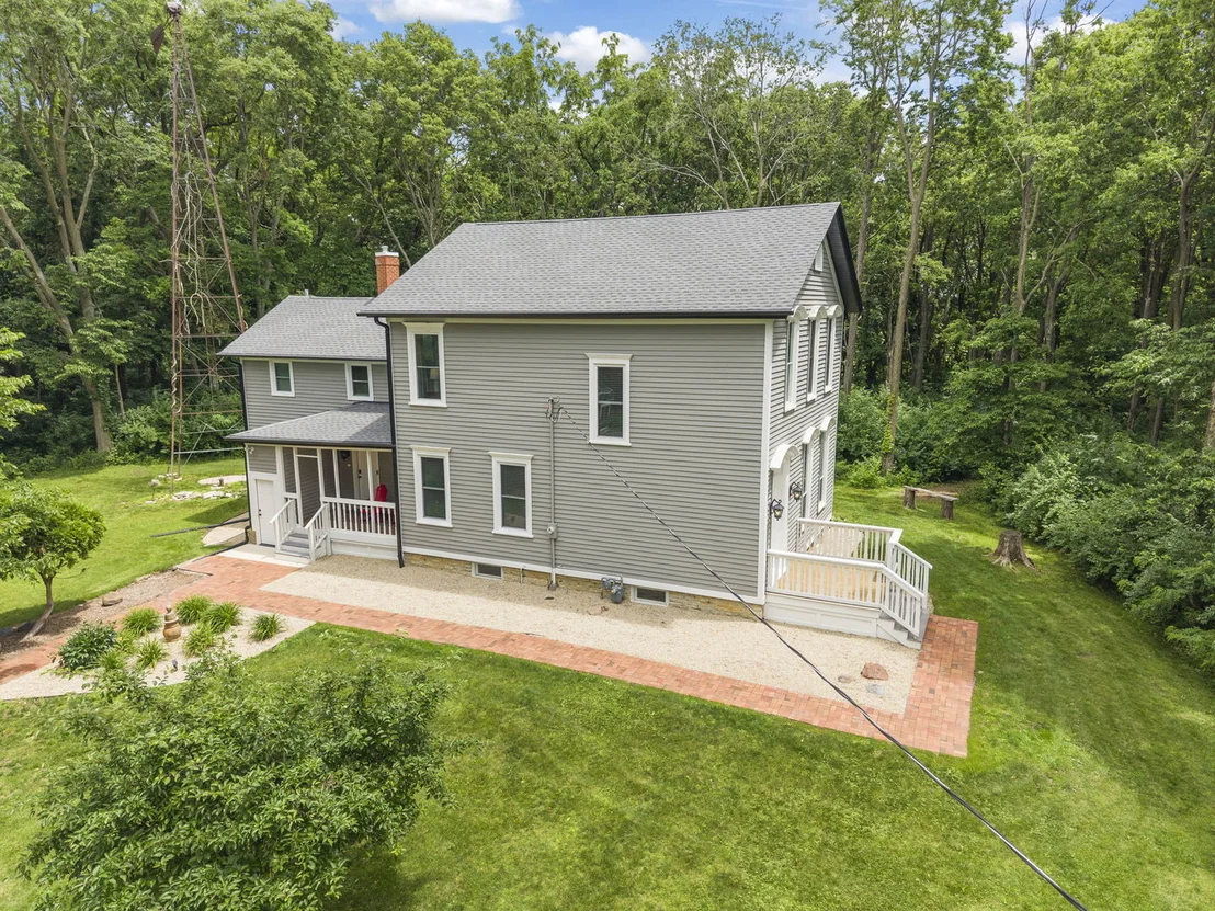 Photo of 7479 Grove Road