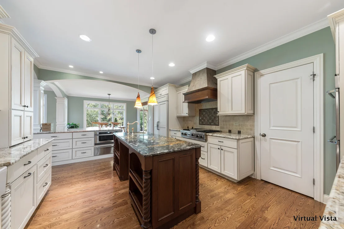 Photo of 820 Riedy Road