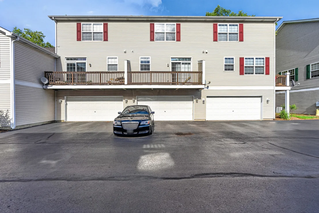 Photo of 2325 Graystone Drive