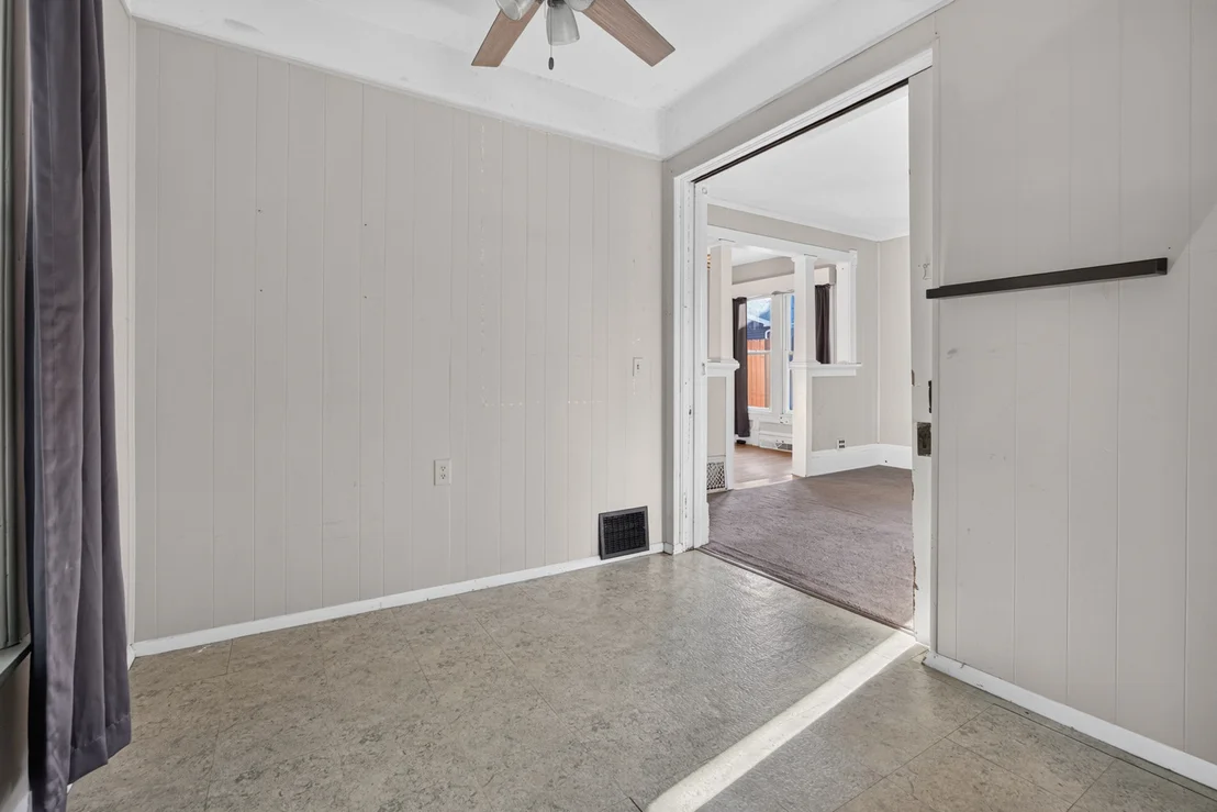Photo of 306 E Locust Street