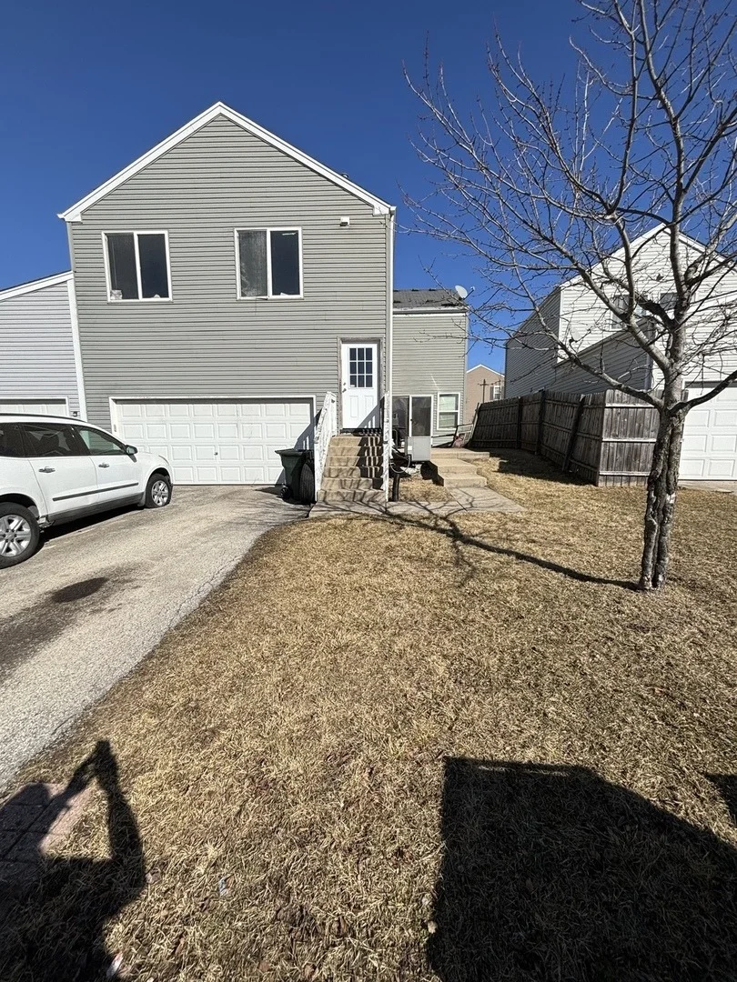 Photo of 435 VICTORY Drive