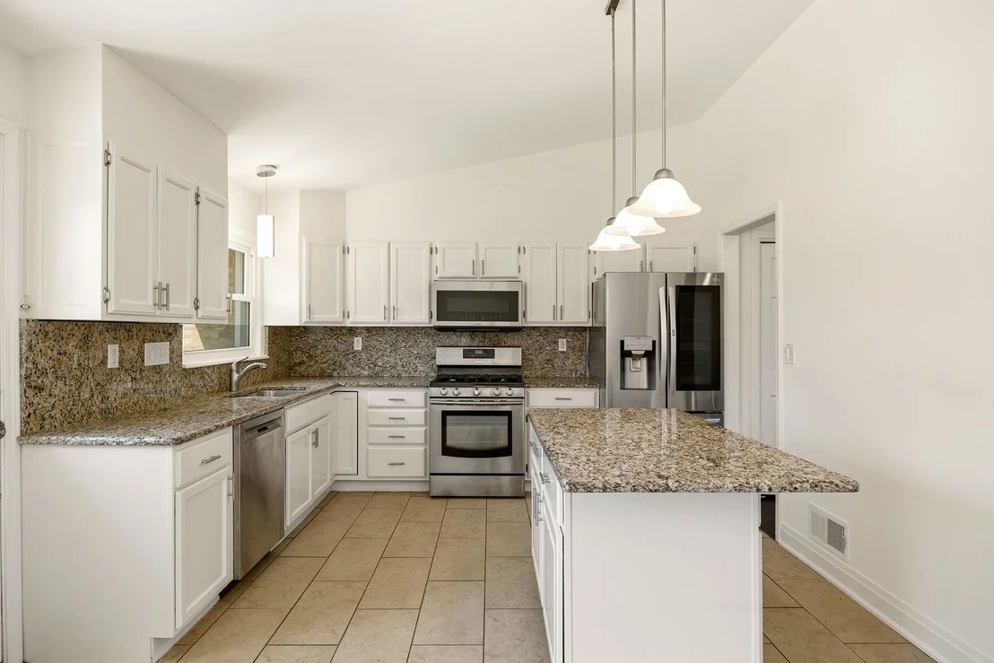 Photo of 215 HIBBARD Road