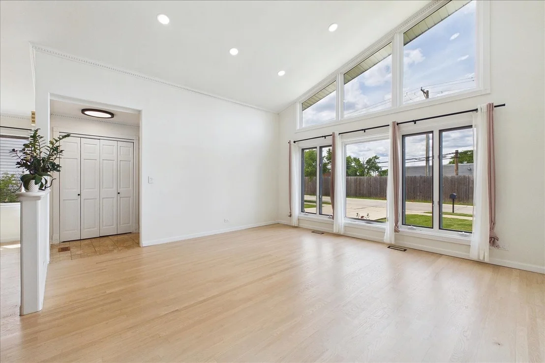 Photo of 3425 Harris Drive