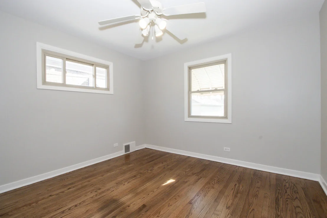 Photo of 2337 Park Avenue