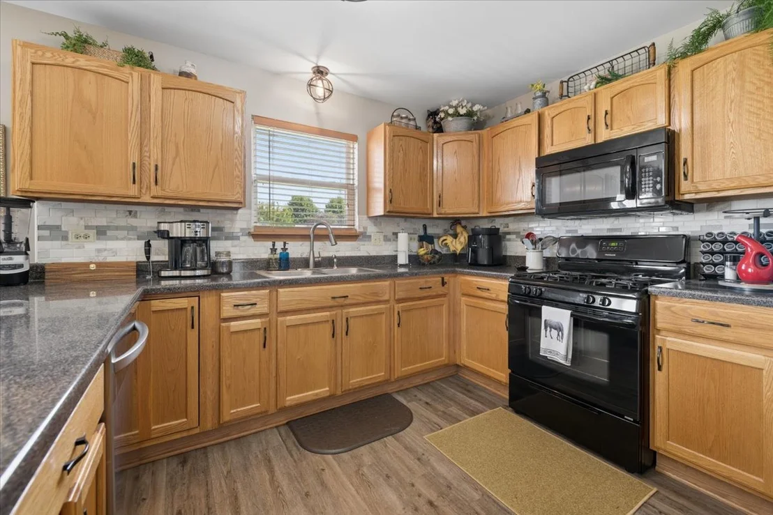 Photo of 1632 Tall Oaks Drive