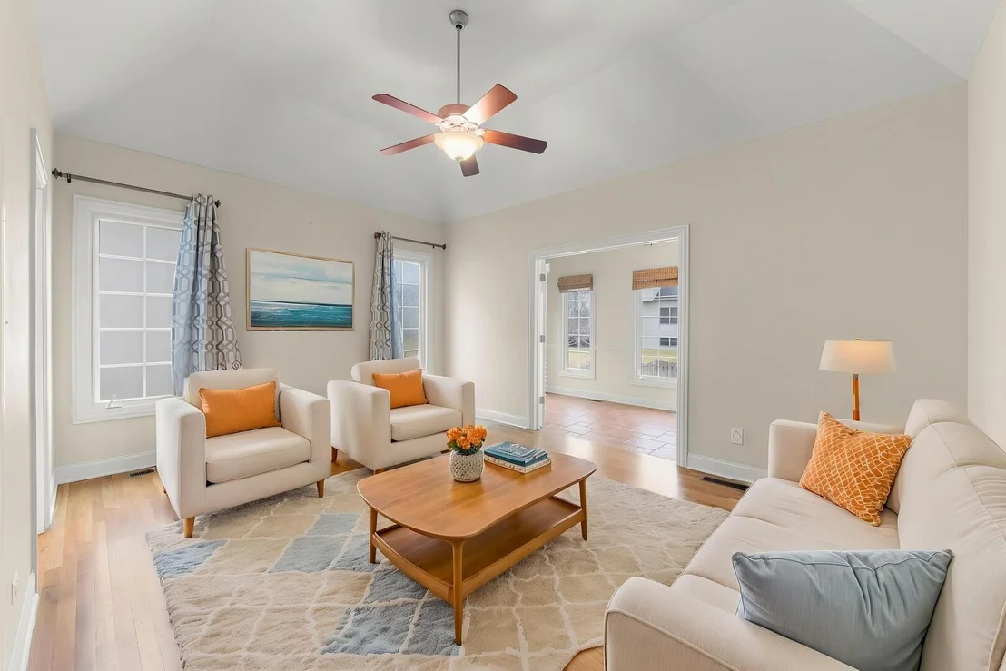 Photo of 204 Amherst Circle