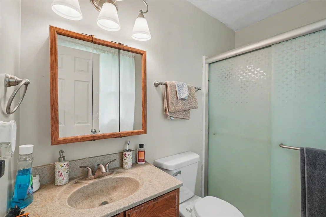 Photo of 1044 Pinecrest Drive