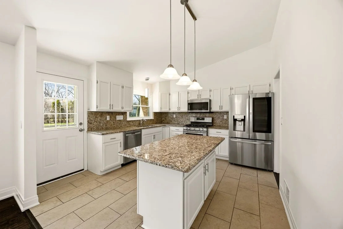 Photo of 215 HIBBARD Road