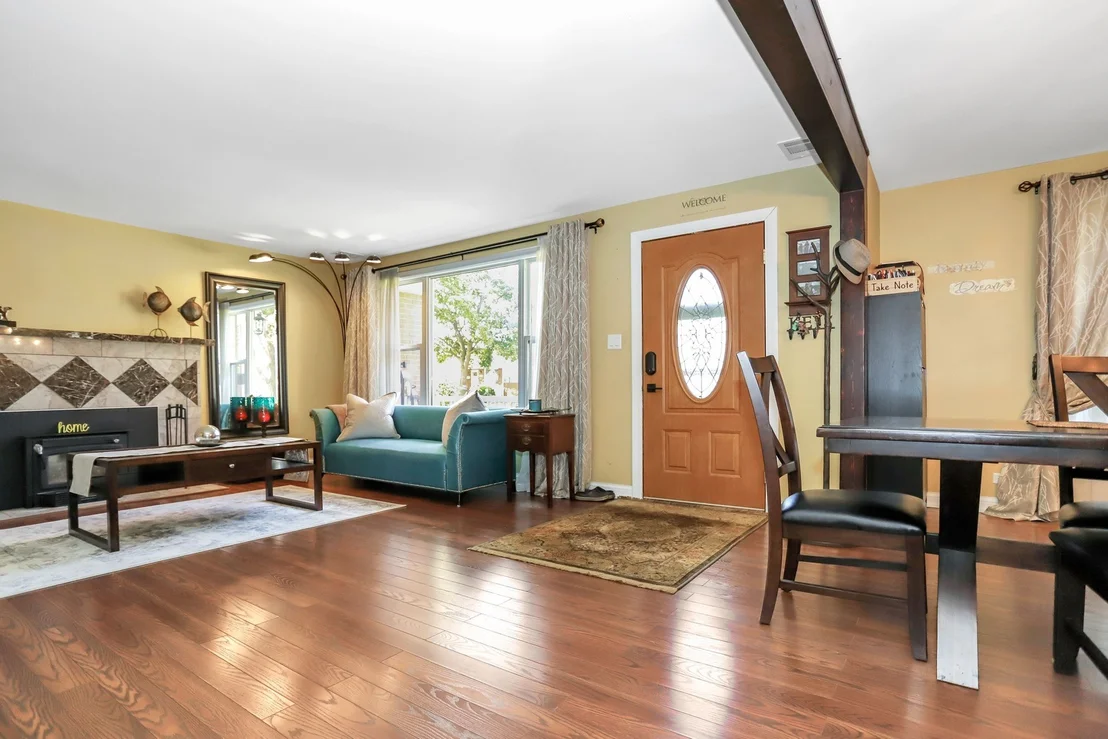Photo of 3037 Ruby Street