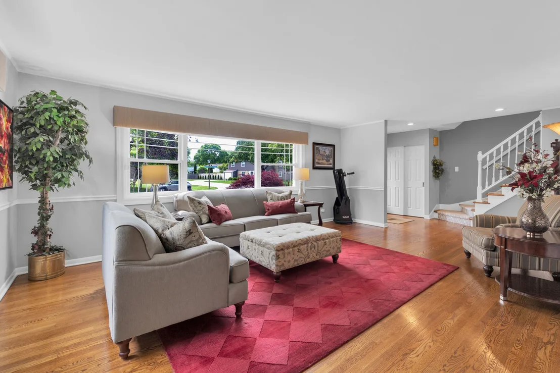 Photo of 149 FORESTWAY Drive