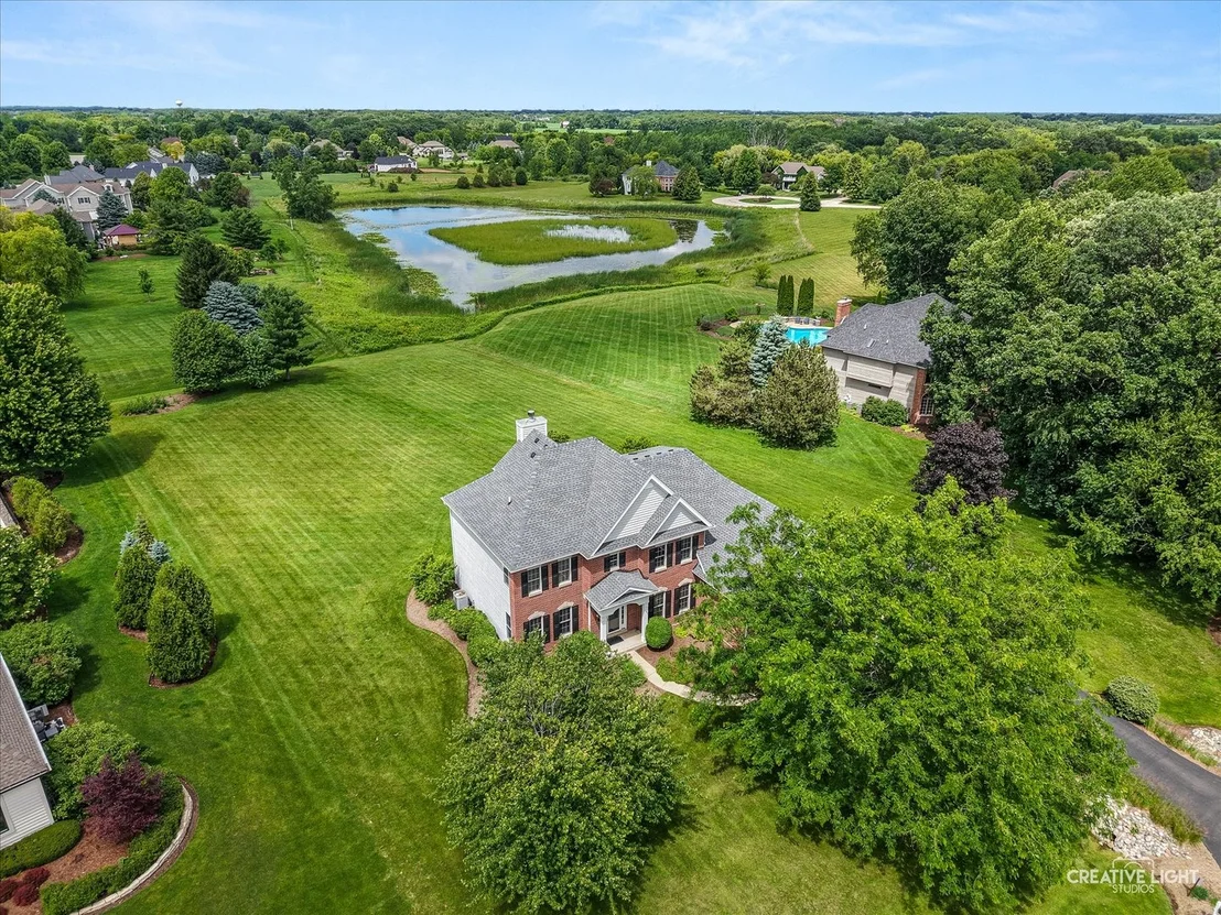 Photo of 40W850 Stonecrest Drive
