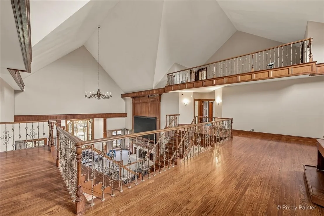 Photo of 5N719 Castle Drive