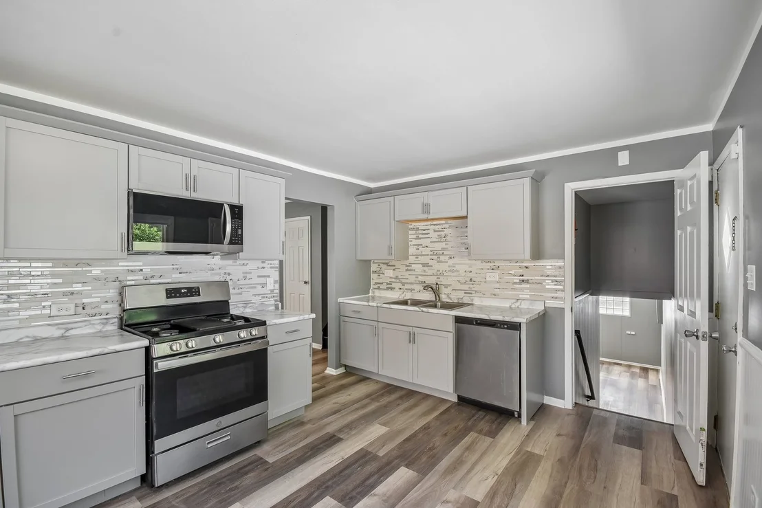 Photo of 151 E Maple Drive