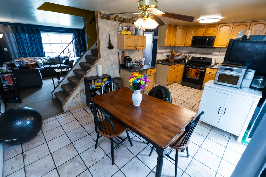 Photo of Unit D at 8810 Robin Drive
