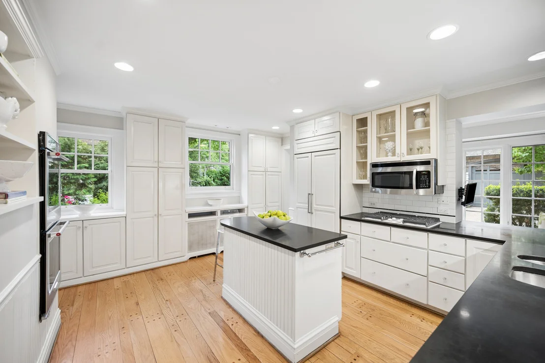 Photo of 500 Maple Street