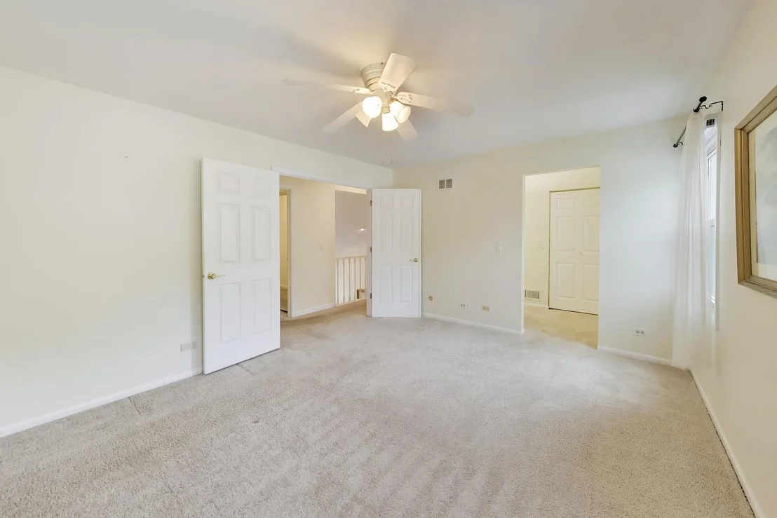 Photo of 684 Regent Lane