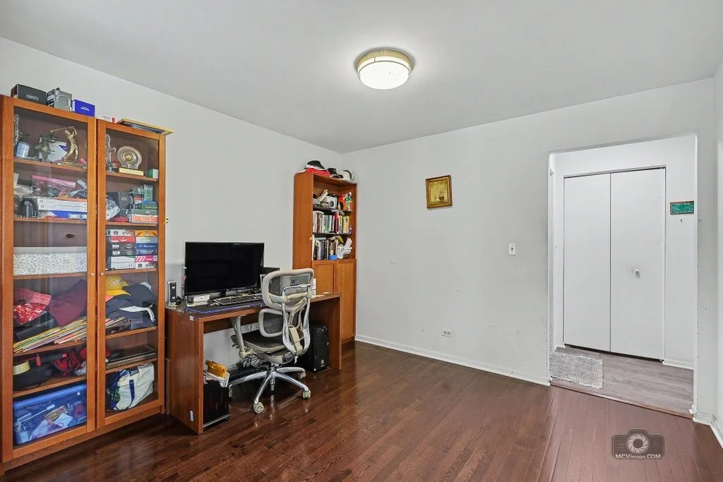 Photo of 1841 Grosse Pointe Circle