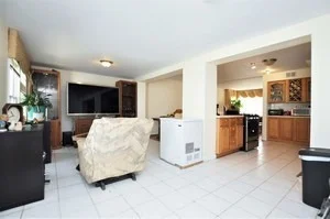 Photo of 910 Hollywood Avenue