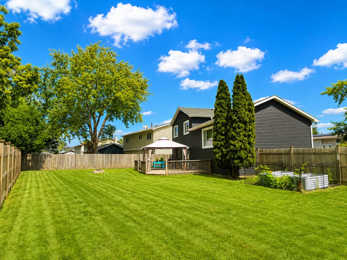 Photo of 1037 Ridgewood Drive
