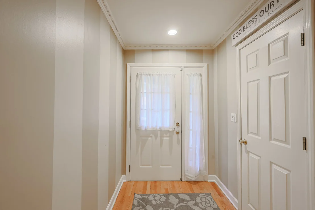 Photo of 270 Manor Drive