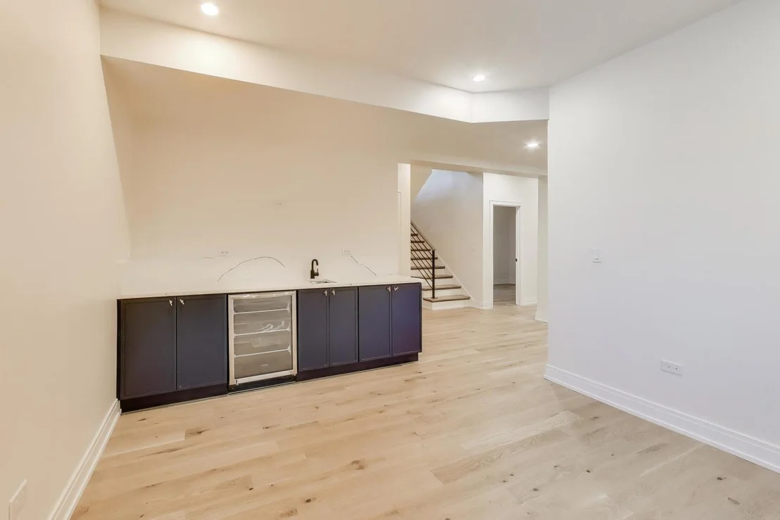 Photo of 280 Blackhawk Road