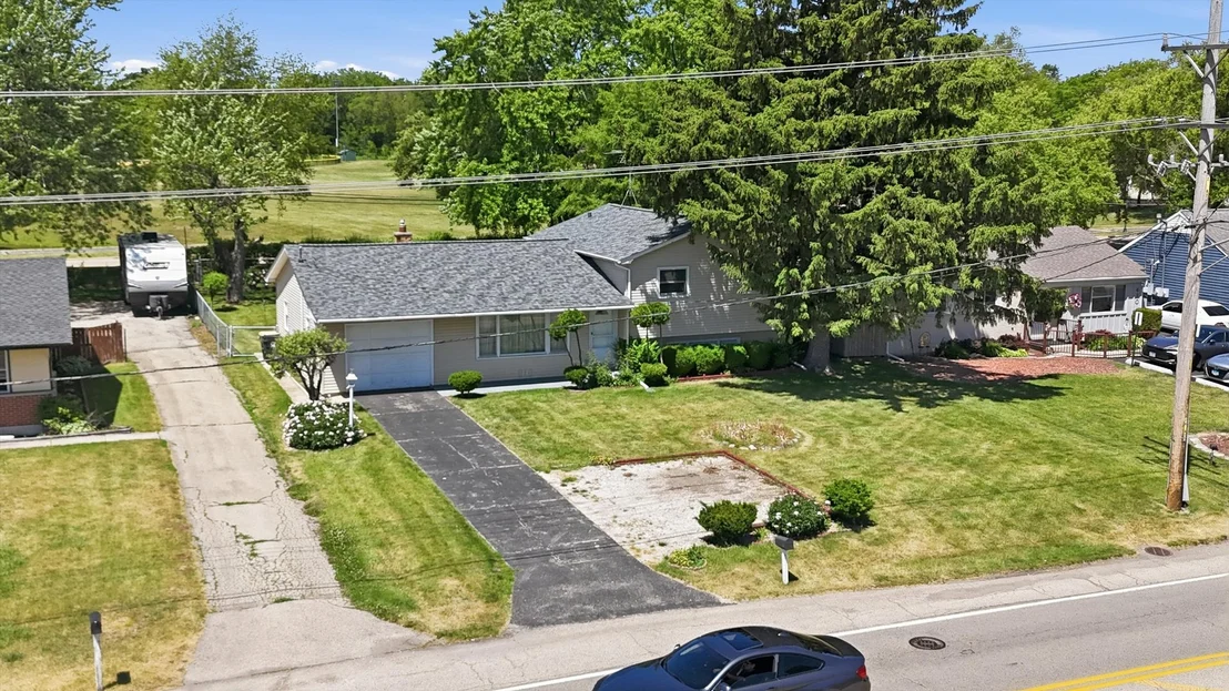 Photo of 380 Barron Boulevard
