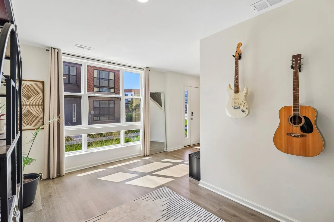 Photo of 352 Summit Circle