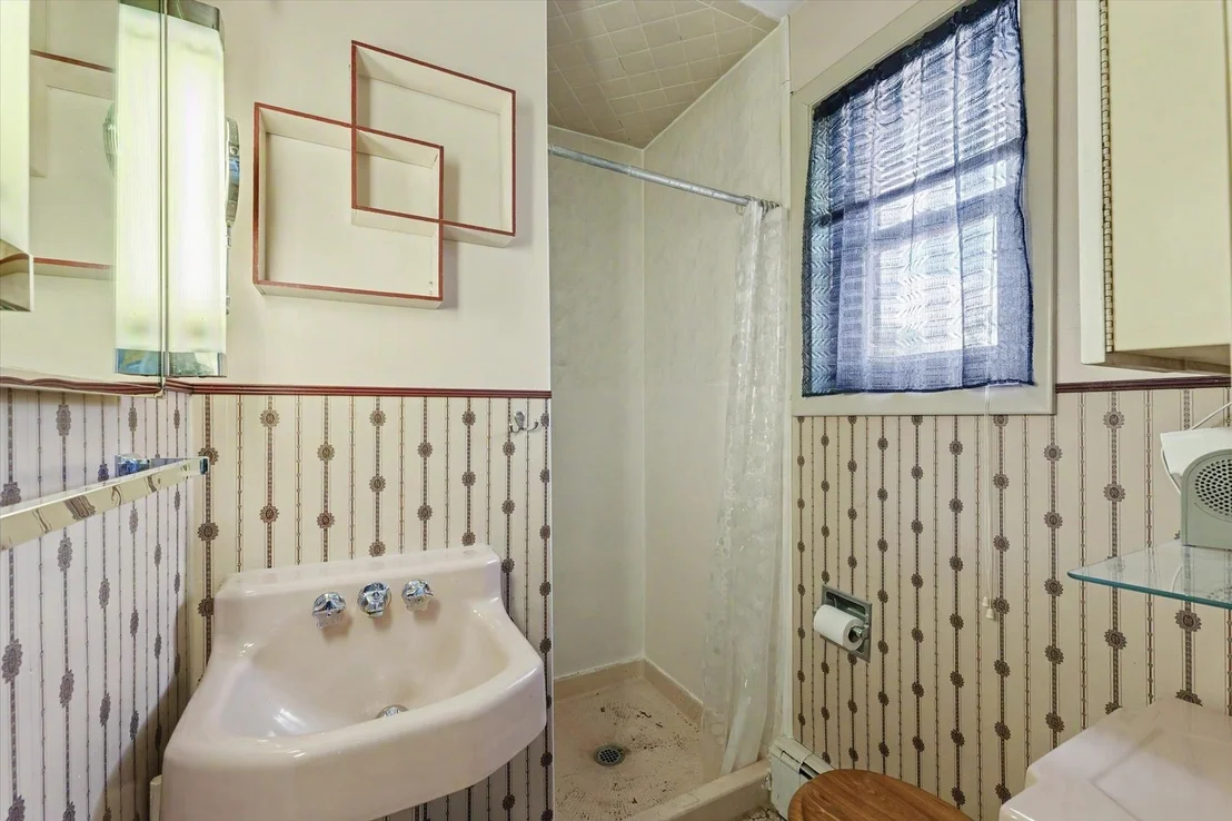 Photo of 2409 John Drive