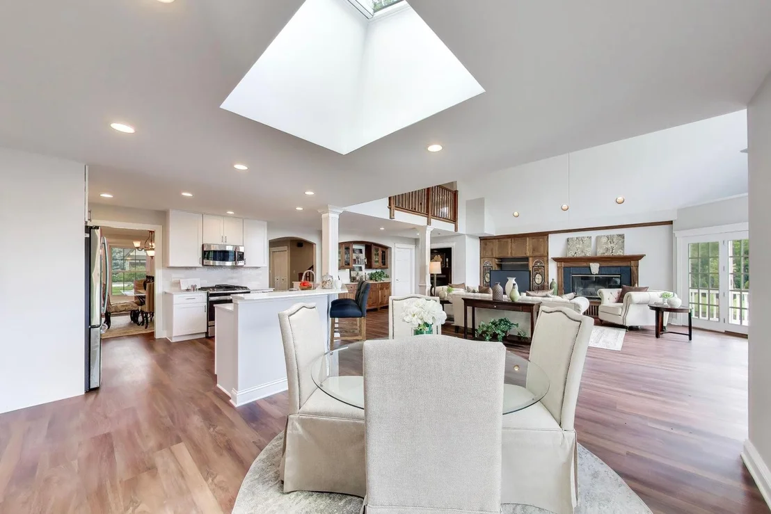 Photo of 2074 Greenview Road