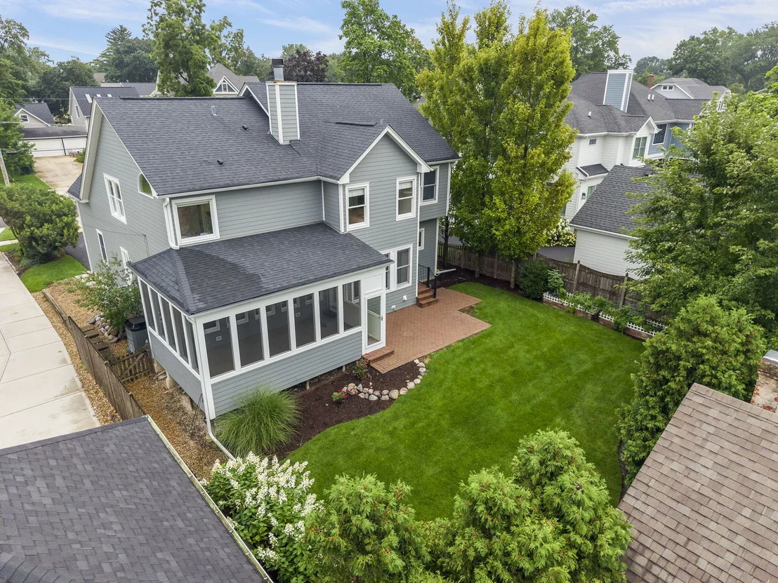 Photo of 116 W Jefferson Avenue